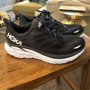 Hoka Clifton 8 (Women’s sz10)